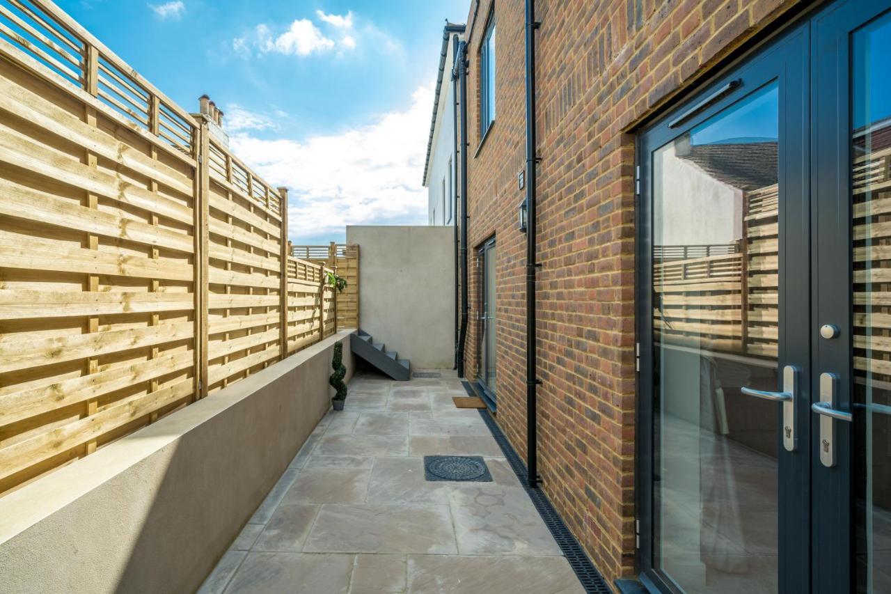 Luxury Brighton Apartments Exterior photo